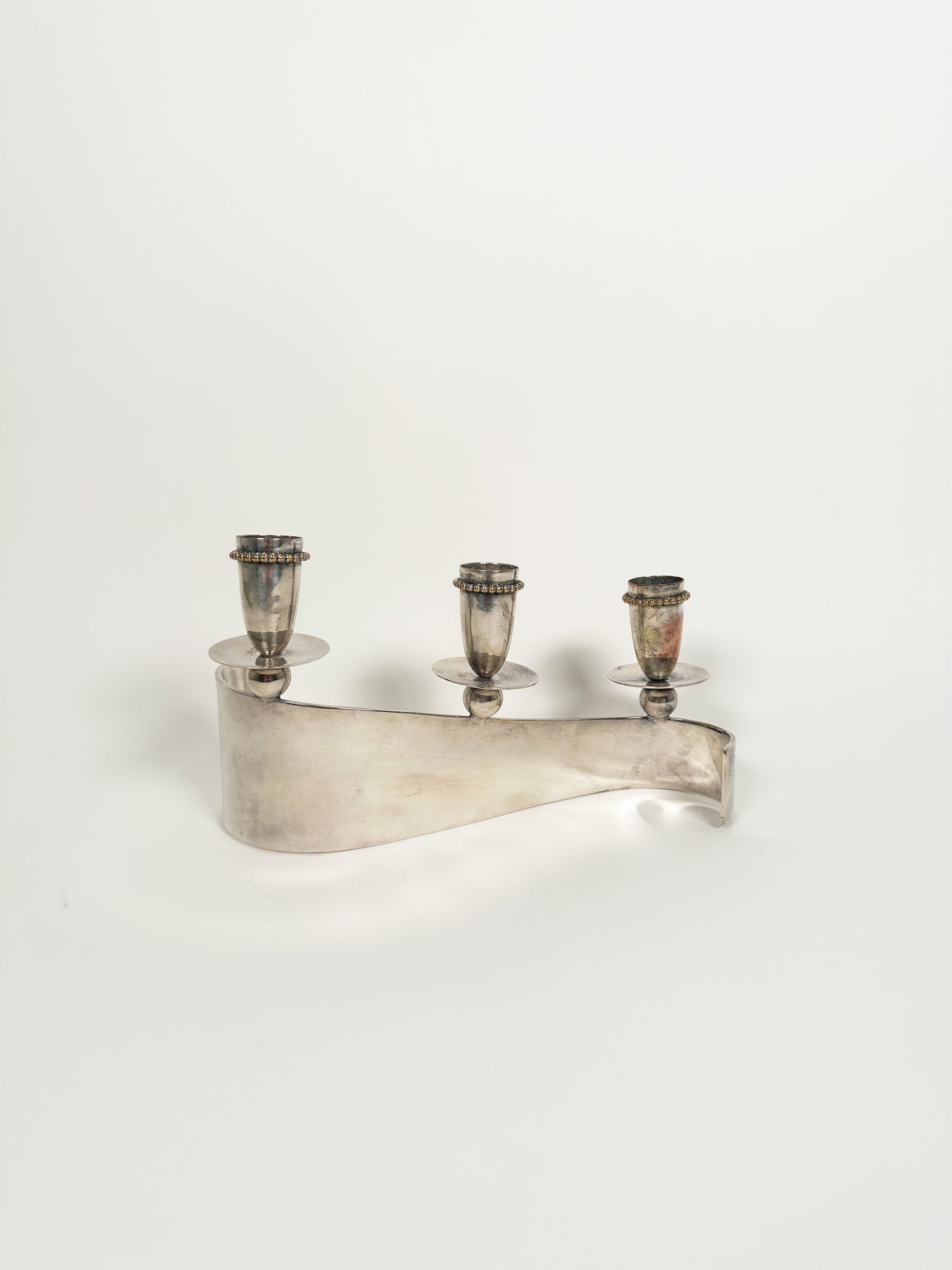 Vintage Curvy Silver-Plated Candle Holder