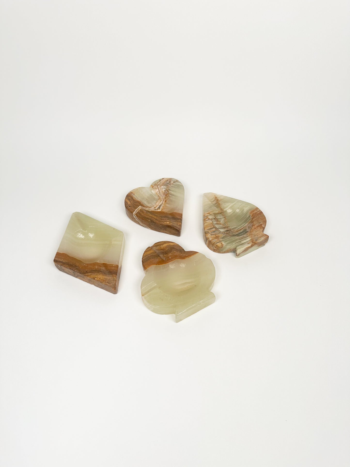 Vintage Onyx Card Suit Ashtray Set
