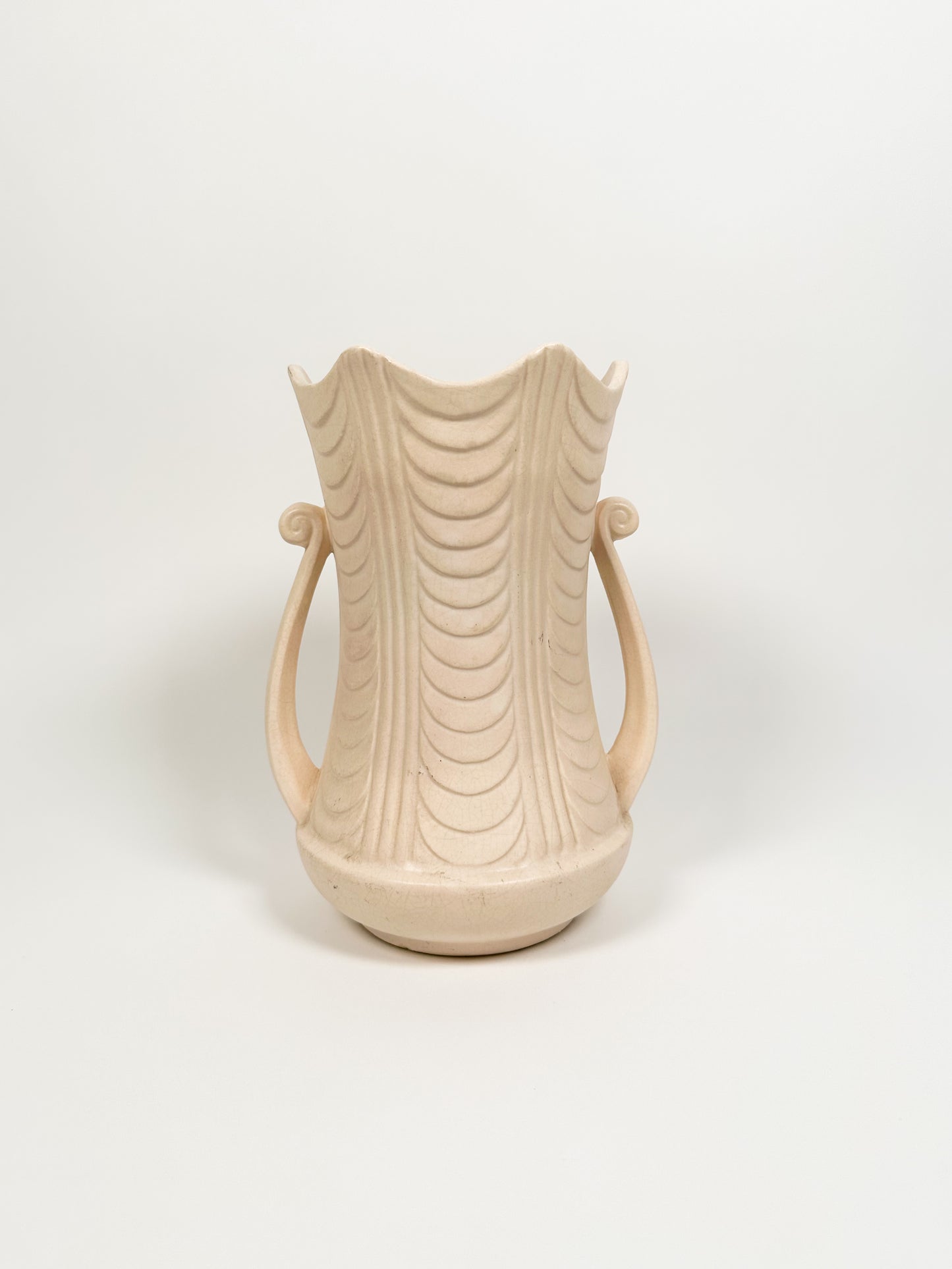 Vintage Cream Handled Scallop Vase
