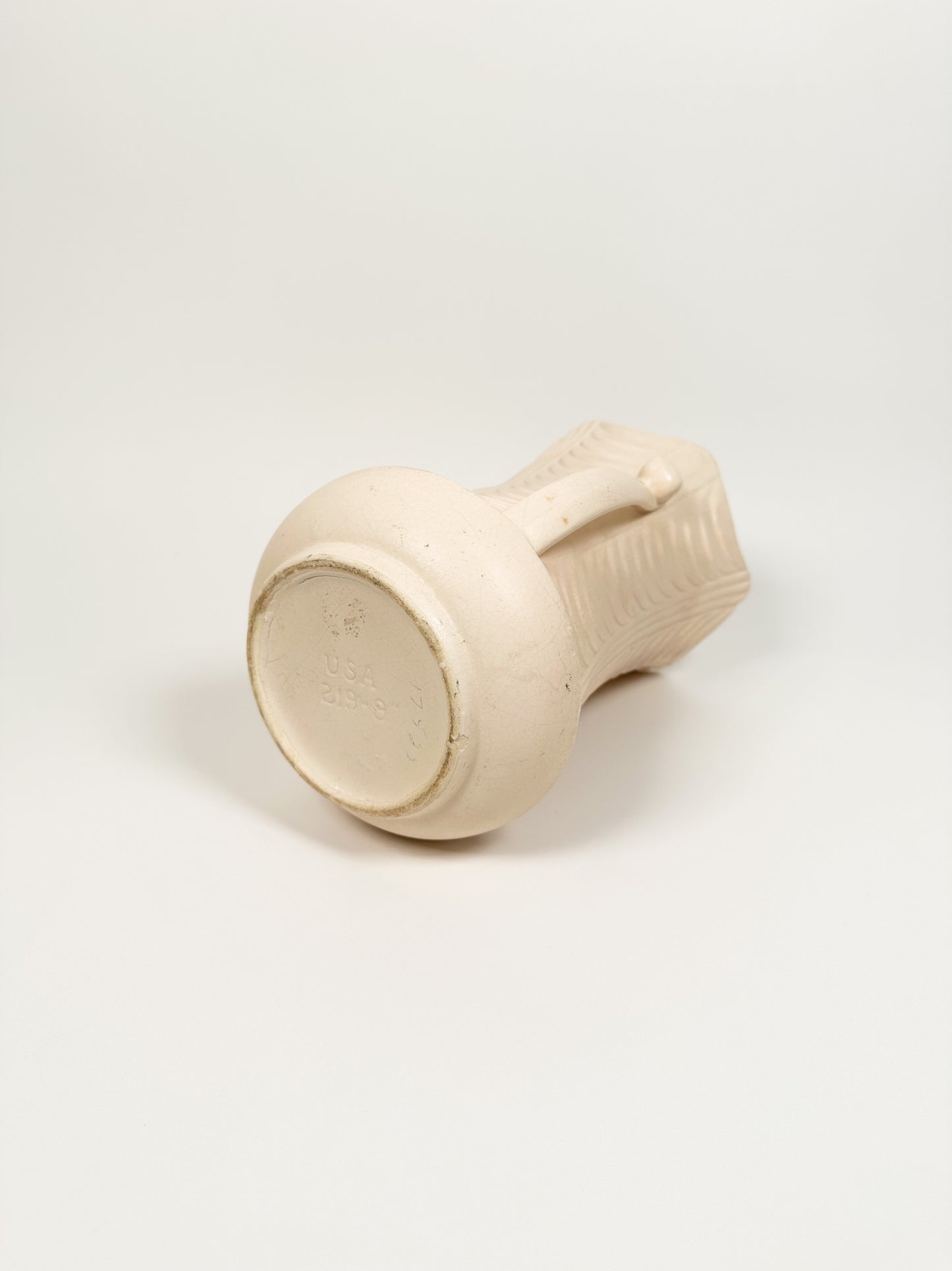 Vintage Cream Handled Scallop Vase