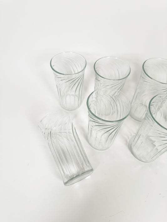 Vintage Swirl Glasses Set