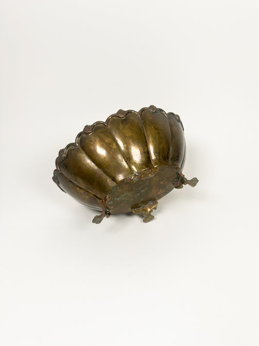 Vintage Scallop Brass Bowl